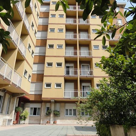 Residence Giusti 6 Milano Eksteriør bilde